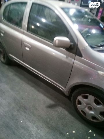 מודעת רכב טויוטה יאריס
