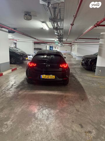 מאזדה 3