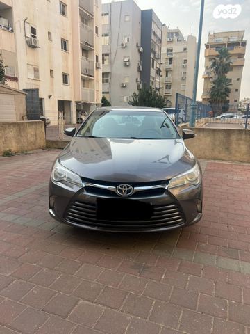 מודעת רכב טויוטה קאמרי