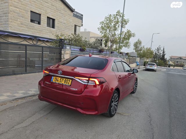 טויוטה קורולה