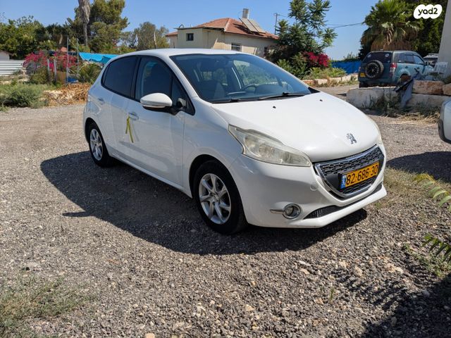 מודעת רכב פיג'ו 208