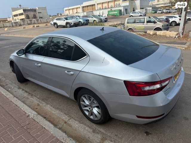 סקודה סופרב