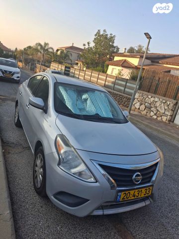 ניסאן אלמרה