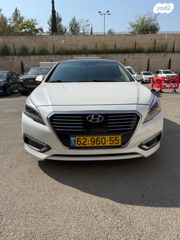 יונדאי איוניק