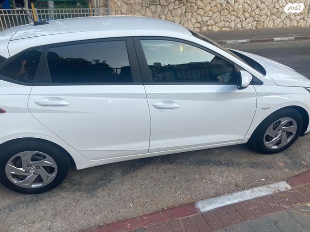 מודעת רכב יונדאי i20