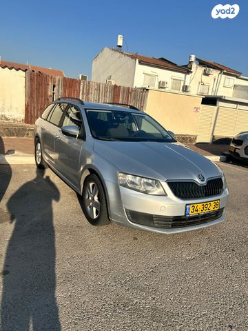 סקודה אוקטביה