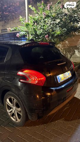 מודעת רכב פיג'ו 208