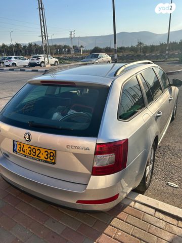 סקודה אוקטביה