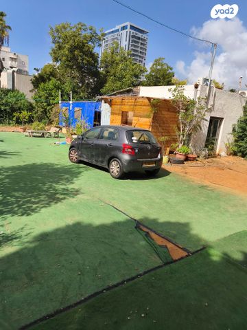 טויוטה יאריס