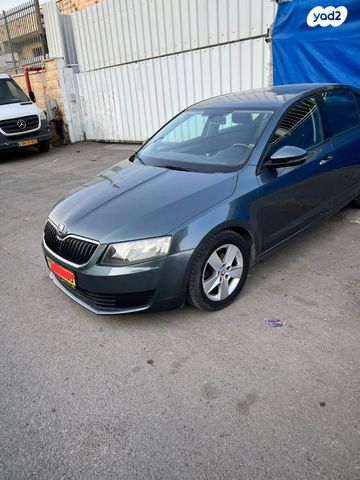 סקודה אוקטביה