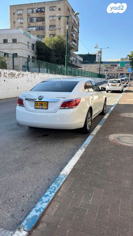 ביואיק לה-קרוס