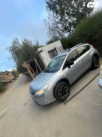 מודעת רכב סובארו XV