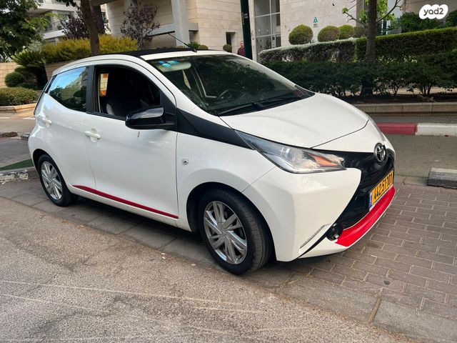 טויוטה אייגו