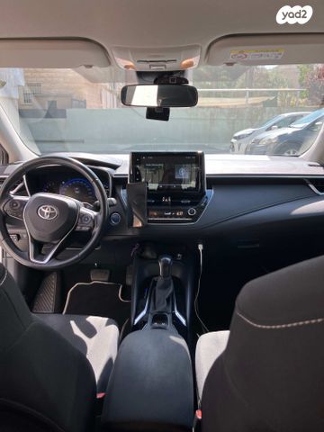 טויוטה קורולה