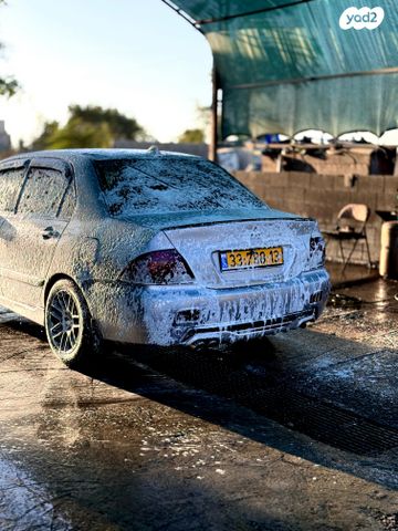 מיצובישי לנסר