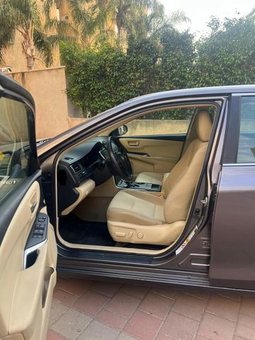 טויוטה קאמרי