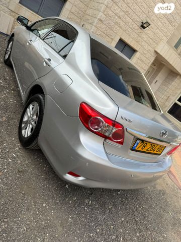 טויוטה קורולה