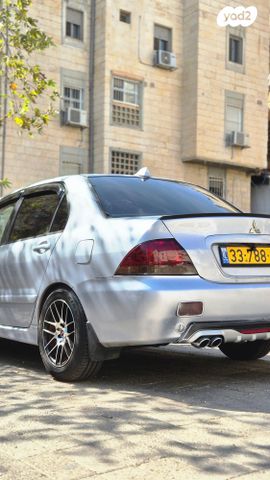 מודעת רכב מיצובישי לנסר