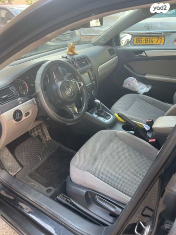 מודעת רכב פולקסווגן ג'טה