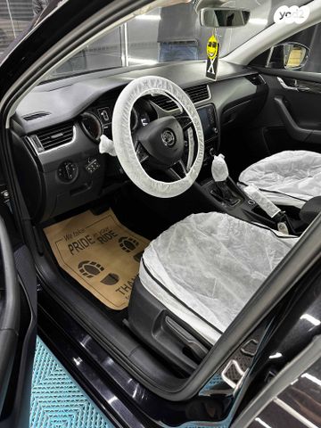 סקודה אוקטביה 