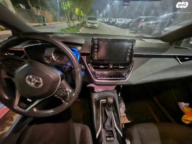 מודעת רכב טויוטה קורולה