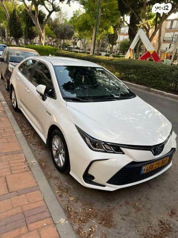 טויוטה קורולה