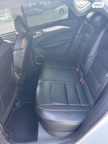 ג׳ילי Geometry C