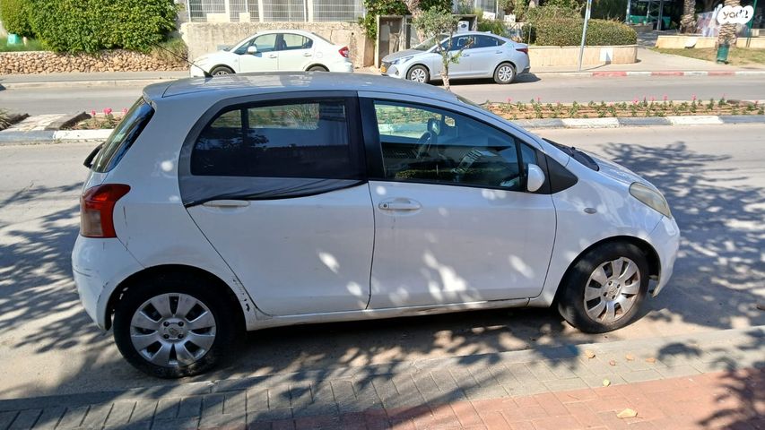 מודעת רכב טויוטה יאריס