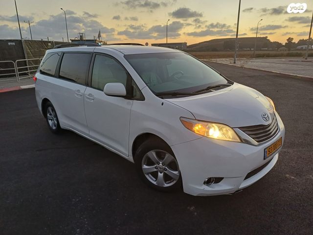 טויוטה סיינה