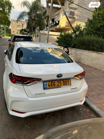 טויוטה קורולה