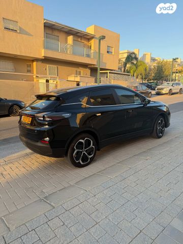 ג׳ילי Geometry C