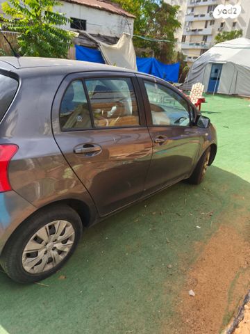 מודעת רכב טויוטה יאריס