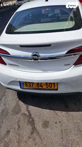 מודעת רכב אופל אינסיגניה