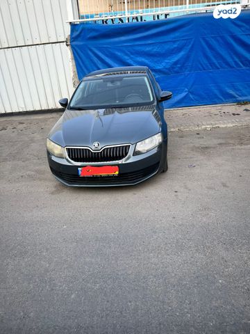 סקודה אוקטביה