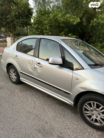 סוזוקי SX4