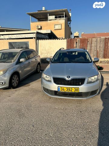 סקודה אוקטביה