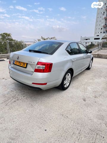 סקודה אוקטביה