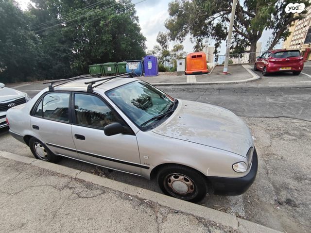 טויוטה קורולה