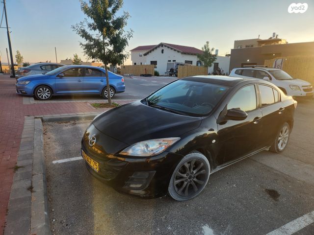 מודעת רכב מאזדה 3