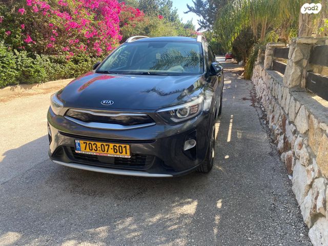 מודעת רכב קיה סטוניק