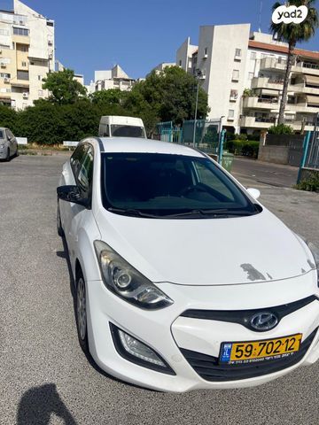 יונדאי i30