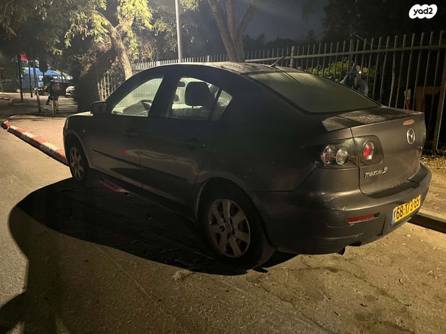 מאזדה 3