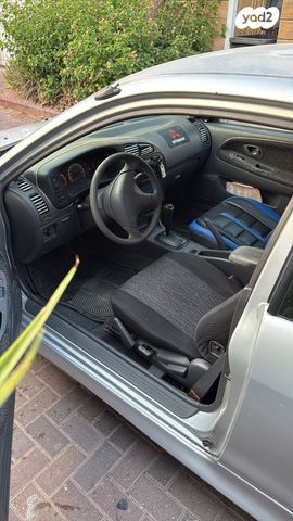 מיצובישי קולט