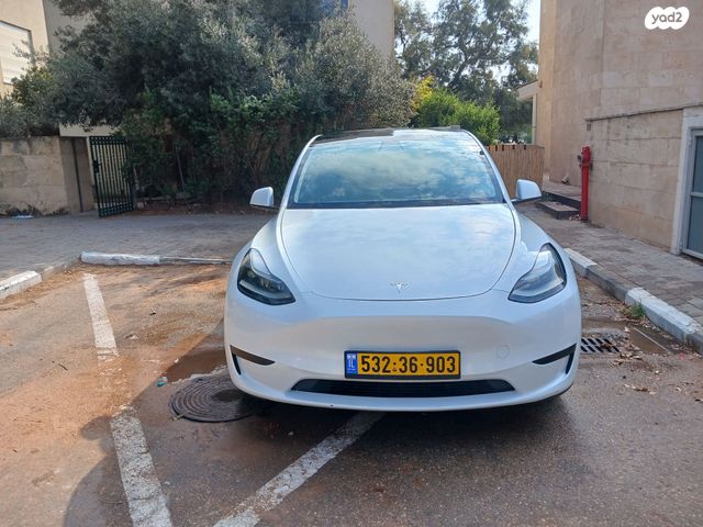 מודעת רכב טסלה מודל Y