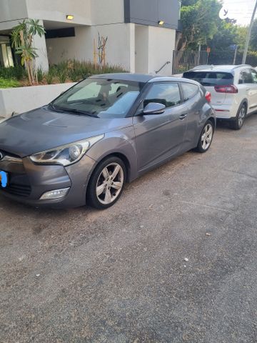 יונדאי ולוסטר