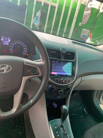 יונדאי אקסנט i25