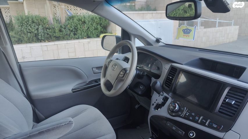 טויוטה סיינה