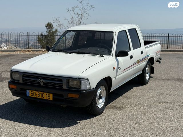 מודעת רכב טויוטה היילקס