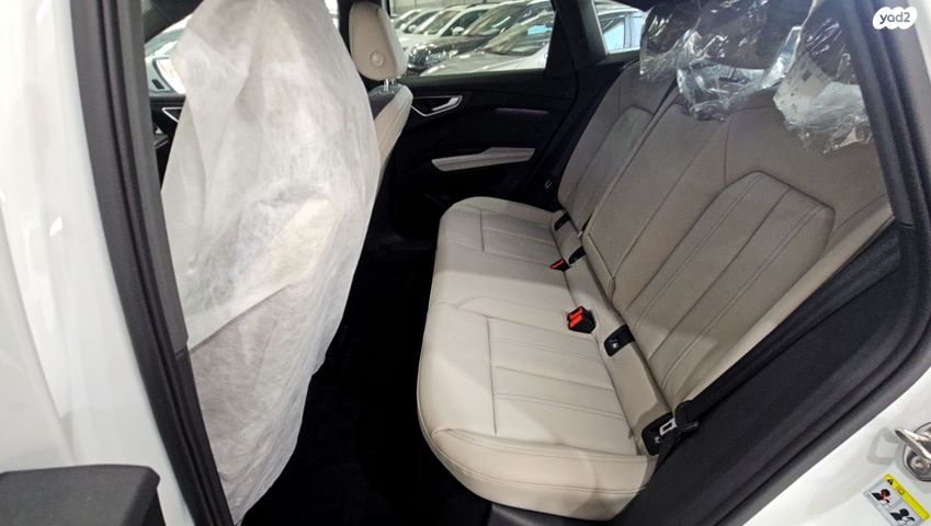 אאודי Q4 e-tron