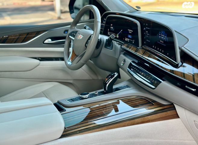 קאדילק אסקלייד